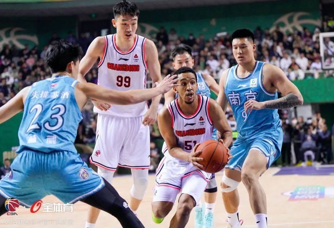 黎巴嫩选手势不可挡,收获金牌的简单介绍 黎巴嫩选手势不可挡,收获金牌的简单介绍