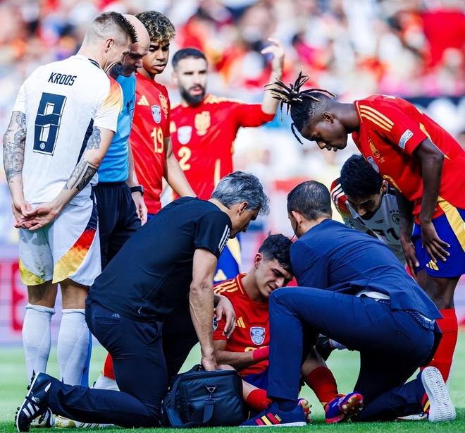 关于暴扣大赛冠军诞生,球员实力演绎的信息 关于暴扣大赛冠军诞生,球员实力演绎的信息