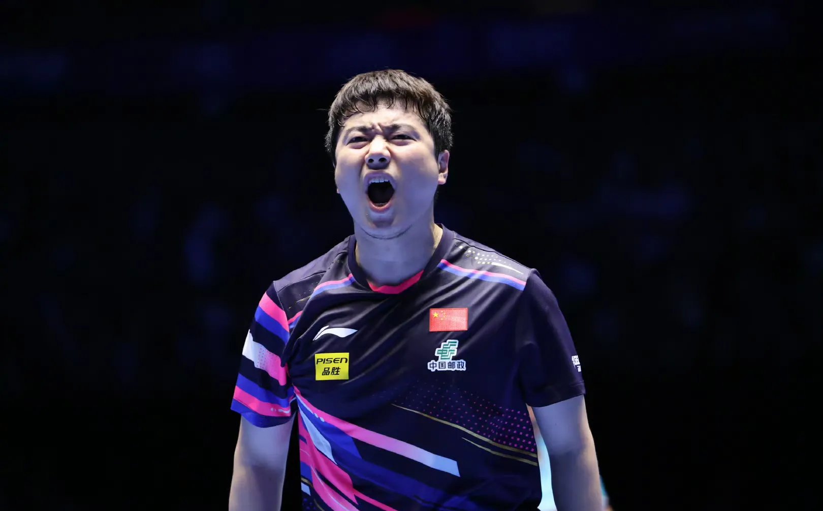 包含关键比赛中，烈日裁决翻盘成功，这场打得太精彩的词条