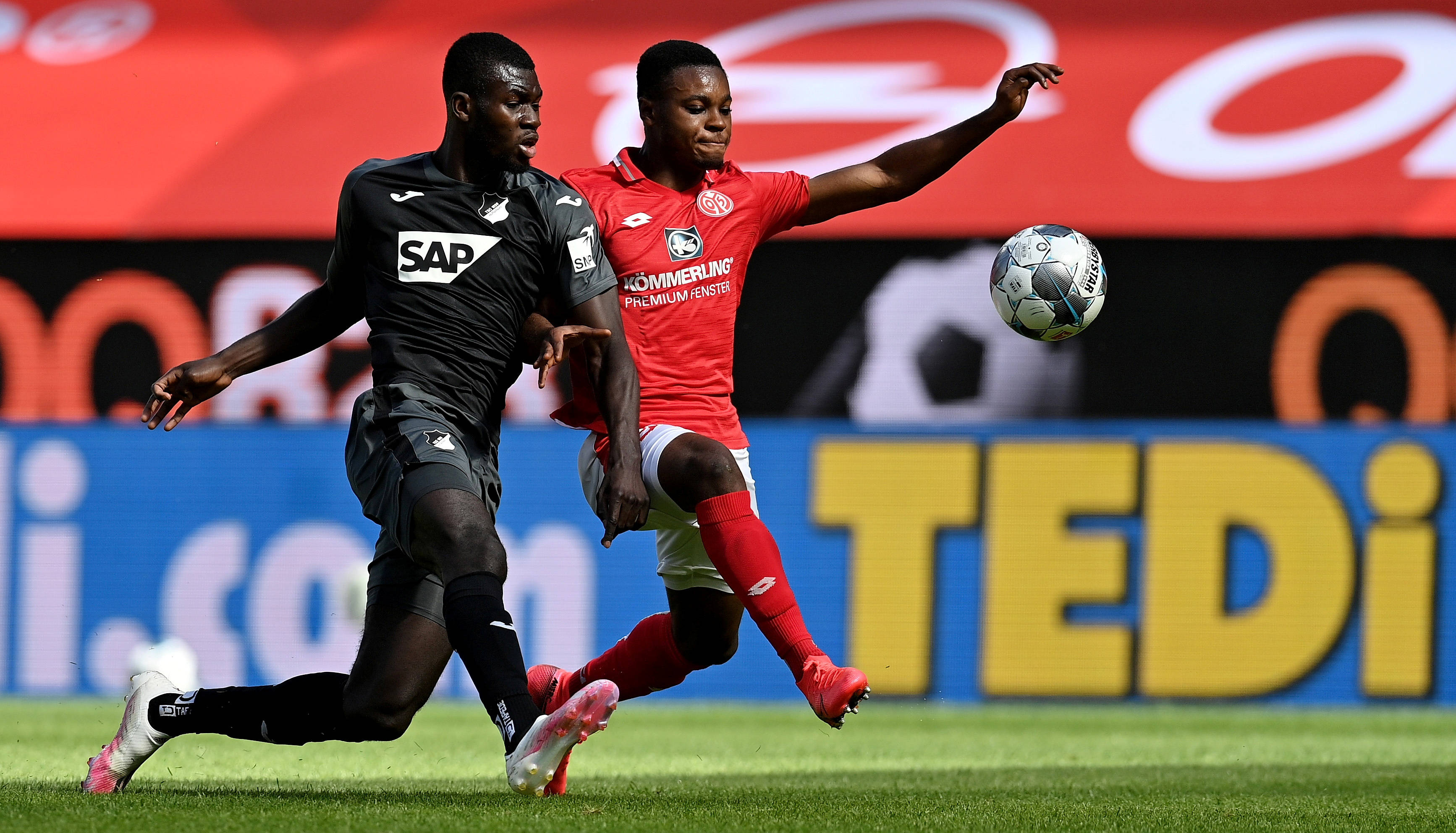 包含霍芬海姆连续不败,多特蒙德遗憾告负的词条 包含霍芬海姆连续不败,多特蒙德遗憾告负的词条