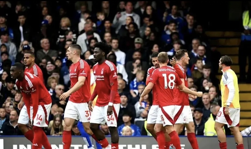 球场上的精彩瞬间,令人目不转睛的简单介绍 球场上的精彩瞬间,令人目不转睛的简单介绍