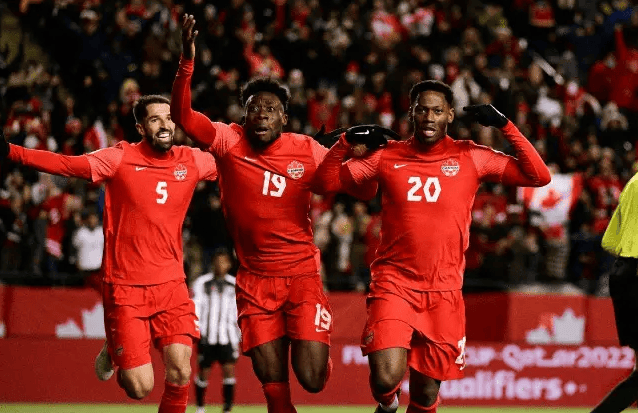 本轮争夺焦点受瞩目,双方进攻力强的简单介绍 本轮争夺焦点受瞩目,双方进攻力强的简单介绍