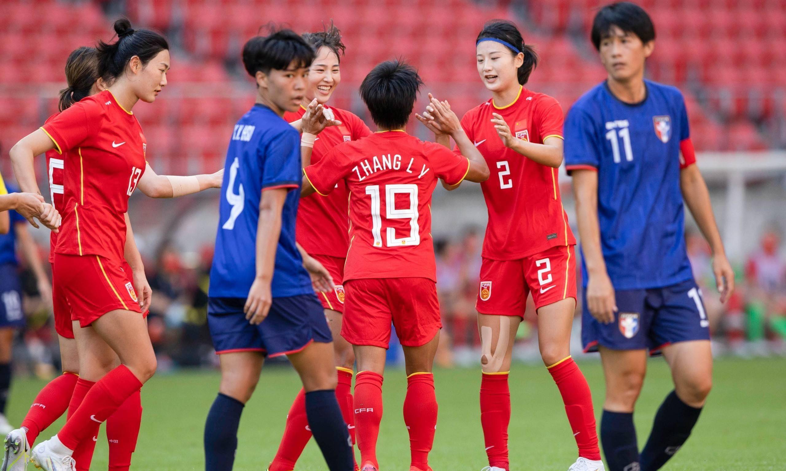 日本女足连续三年夺冠,实力强大! 日本女足连续三年夺冠,实力强大!