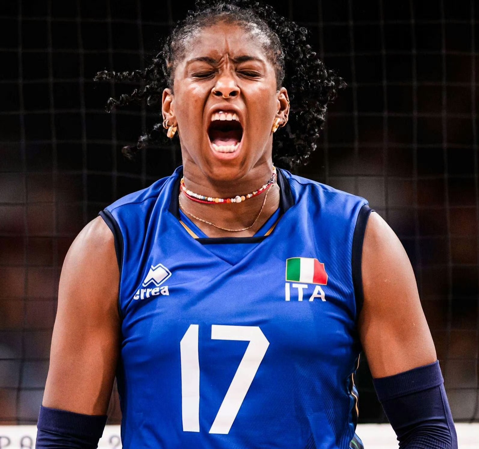 意大利足球女队实力不减,轻松进决赛 意大利足球女队实力不减,轻松进决赛