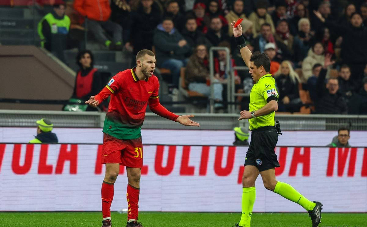 包含罗马主场失利,遭遇联赛三连败的词条 包含罗马主场失利,遭遇联赛三连败的词条